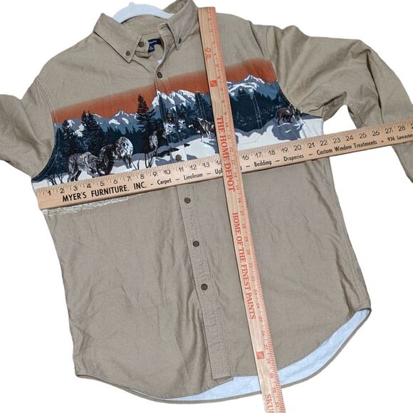 Western wolf button down - Picture 4 of 7